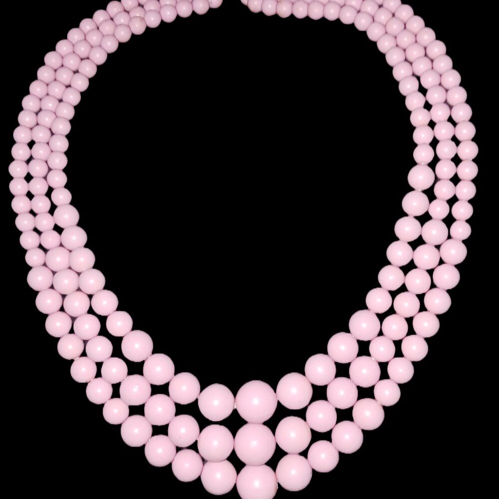 Vintage Pink Bead Necklace